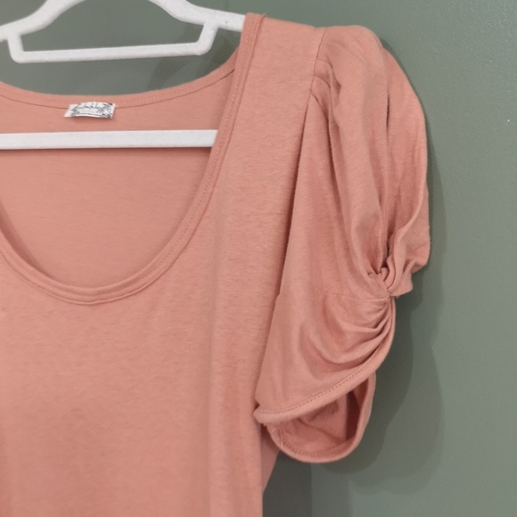 Free People Wide Scoop Neck Twisted Tulip Short Sleeve Bodysuit Peach - Picture 7 of 9